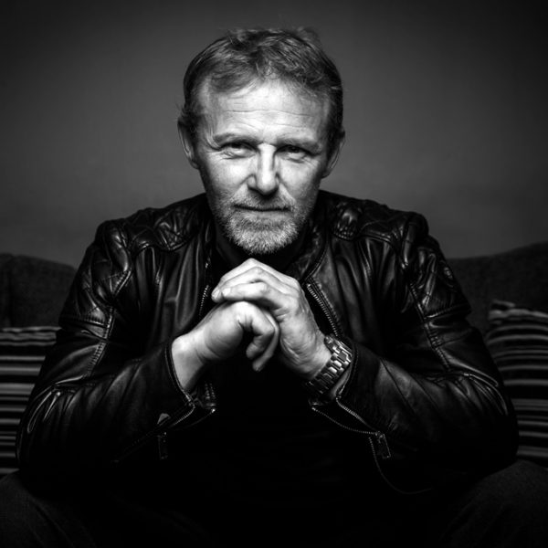 Portrait Various web 002 1 600x600