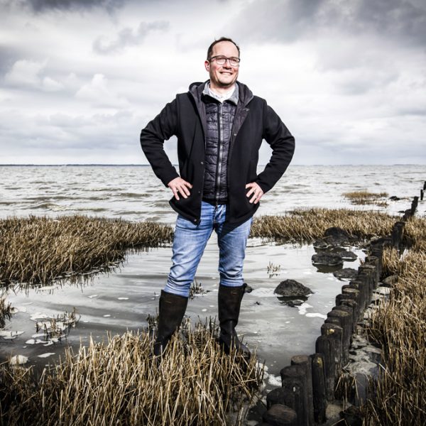 Portrait Various web 035 600x600