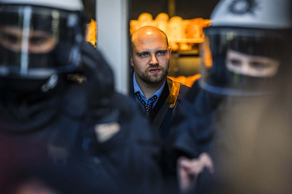 Urheberrechtlich geschuetzte Aufnahmen. Jede Verwendung ist honorarpflichtig und muss beim Urheber angezeigt werden!  [CREDIT: Lars Berg / WWW.LARSBERG.EU - Lars Berg, Von der Tinnenstrasse 13, 48145 Muenster, Germany, mobile +49 179 1379630, Bank: Commerzbank Mnster, IBAN: DE09 4008 0040 0600 9372 00 BIC: DRES DE FF 400, Finanzamt Muenster-Innenstadt, Steuernummer 337/5017/1774, USt-IdNr. DE247738150 - Verwendung nur gegen Namensnennung, Beleg und Honorar entsprechend aktueller MFMPreisliste zzgl. 7 Prozent MwSt - Bei der Verwendung ausserhalb journalistischer Berichterstattung (z.B. Werbung etc.) bitte vorher mit dem Autor Kontakt aufnehmen. Es wird grundsaetzlich keine Einholung von Persoenlichkeits-, Kunst- oder Markenrechten zugesichert, es sei denn, dies ist hier in der Bildbeschriftung ausdruecklich vermerkt. Die Einholung dieser Rechte obliegt dem Nutzer. Es gelten die unter WWW.LARSBERG.EU aufgefuehrten AGB. - NO MODEL RELEASE - ]