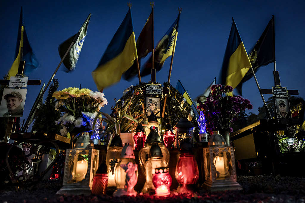Urheberrechtlich geschuetzte Aufnahmen. Jede Verwendung ist honorarpflichtig und muss beim Urheber angezeigt werden!  [CREDIT: Lars Berg / WWW.LARSBERG.EU - Lars Berg, Von der Tinnenstrasse 13, 48145 Muenster, Germany, mobile +49 179 1379630, Bank: Commerzbank Mnster, IBAN: DE09 4008 0040 0600 9372 00 BIC: DRES DE FF 400, Finanzamt Muenster-Innenstadt, Steuernummer 337/5017/1774, USt-IdNr. DE247738150 - Verwendung nur gegen Namensnennung, Beleg und Honorar entsprechend aktueller MFMPreisliste zzgl. 7 Prozent MwSt - Bei der Verwendung ausserhalb journalistischer Berichterstattung (z.B. Werbung etc.) bitte vorher mit dem Autor Kontakt aufnehmen. Es wird grundsaetzlich keine Einholung von Persoenlichkeits-, Kunst- oder Markenrechten zugesichert, es sei denn, dies ist hier in der Bildbeschriftung ausdruecklich vermerkt. Die Einholung dieser Rechte obliegt dem Nutzer. Es gelten die unter WWW.LARSBERG.EU aufgefuehrten AGB. - NO MODEL RELEASE - ]