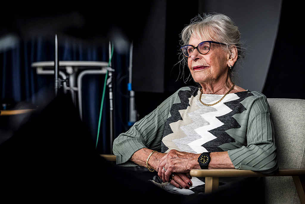 Urheberrechtlich geschuetzte Aufnahmen. Jede Verwendung ist honorarpflichtig und muss beim Urheber angezeigt werden!  [CREDIT: Lars Berg / WWW.LARSBERG.EU - Lars Berg, Von der Tinnenstrasse 13, 48145 Muenster, Germany, mobile +49 179 1379630, Bank: Commerzbank Mnster, IBAN: DE09 4008 0040 0600 9372 00 BIC: DRES DE FF 400, Finanzamt Muenster-Innenstadt, Steuernummer 337/5017/1774, USt-IdNr. DE247738150 - Verwendung nur gegen Namensnennung, Beleg und Honorar entsprechend aktueller MFMPreisliste zzgl. 7 Prozent MwSt - Bei der Verwendung ausserhalb journalistischer Berichterstattung (z.B. Werbung etc.) bitte vorher mit dem Autor Kontakt aufnehmen. Es wird grundsaetzlich keine Einholung von Persoenlichkeits-, Kunst- oder Markenrechten zugesichert, es sei denn, dies ist hier in der Bildbeschriftung ausdruecklich vermerkt. Die Einholung dieser Rechte obliegt dem Nutzer. Es gelten die unter WWW.LARSBERG.EU aufgefuehrten AGB. - NO MODEL RELEASE - ]