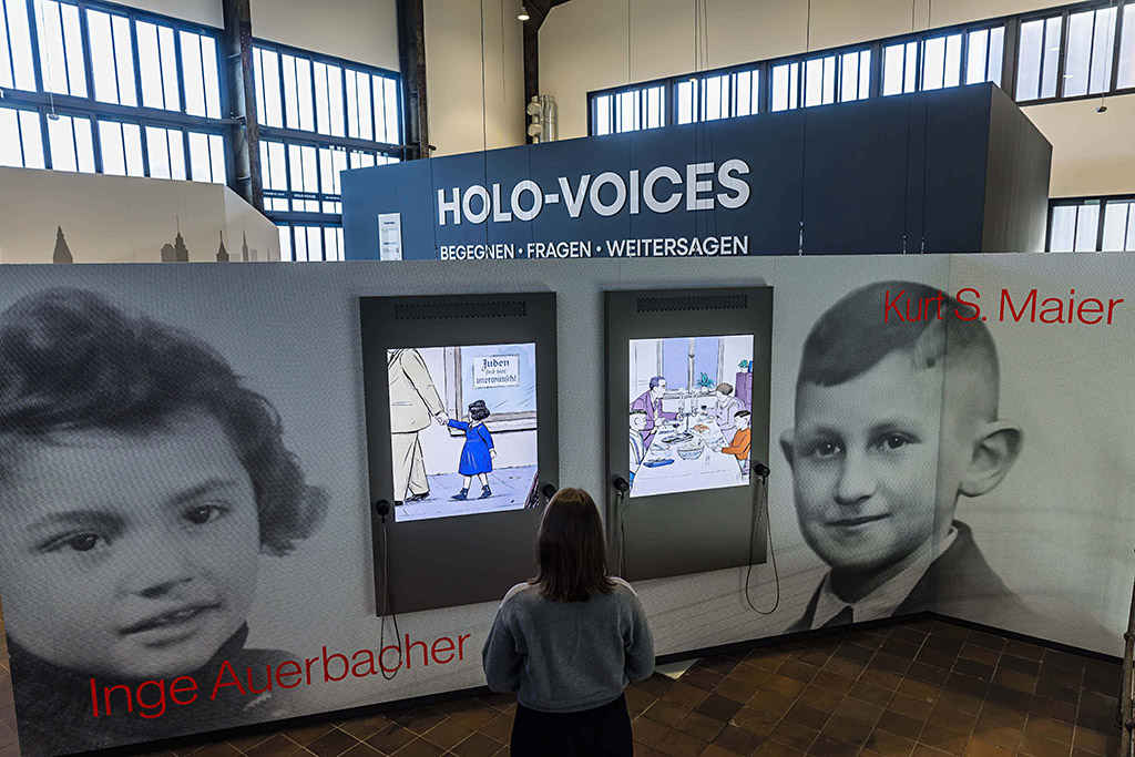 Urheberrechtlich geschuetzte Aufnahmen. Jede Verwendung ist honorarpflichtig und muss beim Urheber angezeigt werden!  [CREDIT: Lars Berg / WWW.LARSBERG.EU - Lars Berg, Von der Tinnenstrasse 13, 48145 Muenster, Germany, mobile +49 179 1379630, Bank: Commerzbank Mnster, IBAN: DE09 4008 0040 0600 9372 00 BIC: DRES DE FF 400, Finanzamt Muenster-Innenstadt, Steuernummer 337/5017/1774, USt-IdNr. DE247738150 - Verwendung nur gegen Namensnennung, Beleg und Honorar entsprechend aktueller MFMPreisliste zzgl. 7 Prozent MwSt - Bei der Verwendung ausserhalb journalistischer Berichterstattung (z.B. Werbung etc.) bitte vorher mit dem Autor Kontakt aufnehmen. Es wird grundsaetzlich keine Einholung von Persoenlichkeits-, Kunst- oder Markenrechten zugesichert, es sei denn, dies ist hier in der Bildbeschriftung ausdruecklich vermerkt. Die Einholung dieser Rechte obliegt dem Nutzer. Es gelten die unter WWW.LARSBERG.EU aufgefuehrten AGB. - NO MODEL RELEASE - ]
