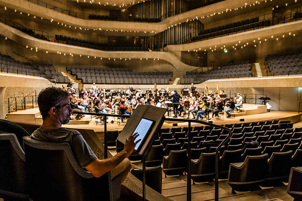 Urheberrechtlich geschuetzte Aufnahmen. Jede Verwendung ist honorarpflichtig und muss beim Urheber angezeigt werden!  [CREDIT: Lars Berg / WWW.LARSBERG.EU - Lars Berg, Von der Tinnenstrasse 13, 48145 Muenster, Germany, mobile +49 179 1379630, Bank: Commerzbank Mnster, IBAN: DE09 4008 0040 0600 9372 00 BIC: DRES DE FF 400, Finanzamt Muenster-Innenstadt, Steuernummer 337/5017/1774, USt-IdNr. DE247738150 - Verwendung nur gegen Namensnennung, Beleg und Honorar entsprechend aktueller MFMPreisliste zzgl. 7 Prozent MwSt - Bei der Verwendung ausserhalb journalistischer Berichterstattung (z.B. Werbung etc.) bitte vorher mit dem Autor Kontakt aufnehmen. Es wird grundsaetzlich keine Einholung von Persoenlichkeits-, Kunst- oder Markenrechten zugesichert, es sei denn, dies ist hier in der Bildbeschriftung ausdruecklich vermerkt. Die Einholung dieser Rechte obliegt dem Nutzer. Es gelten die unter WWW.LARSBERG.EU aufgefuehrten AGB. - NO MODEL RELEASE - ]