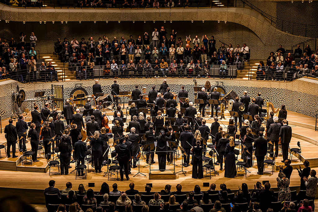 Urheberrechtlich geschuetzte Aufnahmen. Jede Verwendung ist honorarpflichtig und muss beim Urheber angezeigt werden!  [CREDIT: Lars Berg / WWW.LARSBERG.EU - Lars Berg, Von der Tinnenstrasse 13, 48145 Muenster, Germany, mobile +49 179 1379630, Bank: Commerzbank Mnster, IBAN: DE09 4008 0040 0600 9372 00 BIC: DRES DE FF 400, Finanzamt Muenster-Innenstadt, Steuernummer 337/5017/1774, USt-IdNr. DE247738150 - Verwendung nur gegen Namensnennung, Beleg und Honorar entsprechend aktueller MFMPreisliste zzgl. 7 Prozent MwSt - Bei der Verwendung ausserhalb journalistischer Berichterstattung (z.B. Werbung etc.) bitte vorher mit dem Autor Kontakt aufnehmen. Es wird grundsaetzlich keine Einholung von Persoenlichkeits-, Kunst- oder Markenrechten zugesichert, es sei denn, dies ist hier in der Bildbeschriftung ausdruecklich vermerkt. Die Einholung dieser Rechte obliegt dem Nutzer. Es gelten die unter WWW.LARSBERG.EU aufgefuehrten AGB. - NO MODEL RELEASE - ]