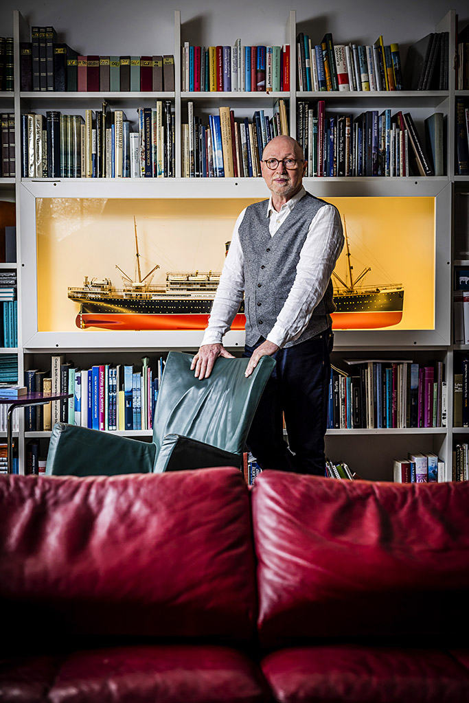 Urheberrechtlich geschuetzte Aufnahmen. Jede Verwendung ist honorarpflichtig und muss beim Urheber angezeigt werden!  [CREDIT: Lars Berg / WWW.LARSBERG.EU - Lars Berg, Von der Tinnenstrasse 13, 48145 Muenster, Germany, mobile +49 179 1379630, Bank: Commerzbank Mnster, IBAN: DE09 4008 0040 0600 9372 00 BIC: DRES DE FF 400, Finanzamt Muenster-Innenstadt, Steuernummer 337/5017/1774, USt-IdNr. DE247738150 - Verwendung nur gegen Namensnennung, Beleg und Honorar entsprechend aktueller MFMPreisliste zzgl. 7 Prozent MwSt - Bei der Verwendung ausserhalb journalistischer Berichterstattung (z.B. Werbung etc.) bitte vorher mit dem Autor Kontakt aufnehmen. Es wird grundsaetzlich keine Einholung von Persoenlichkeits-, Kunst- oder Markenrechten zugesichert, es sei denn, dies ist hier in der Bildbeschriftung ausdruecklich vermerkt. Die Einholung dieser Rechte obliegt dem Nutzer. Es gelten die unter WWW.LARSBERG.EU aufgefuehrten AGB. - NO MODEL RELEASE - ]