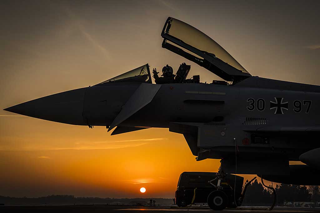 Urheberrechtlich geschuetzte Aufnahmen. Jede Verwendung ist honorarpflichtig und muss beim Urheber angezeigt werden!  [CREDIT: Lars Berg / WWW.LARSBERG.EU - Lars Berg, Von der Tinnenstrasse 13, 48145 Muenster, Germany, mobile +49 179 1379630, Bank: Commerzbank Mnster, IBAN: DE09 4008 0040 0600 9372 00 BIC: DRES DE FF 400, Finanzamt Muenster-Innenstadt, Steuernummer 337/5017/1774, USt-IdNr. DE247738150 - Verwendung nur gegen Namensnennung, Beleg und Honorar entsprechend aktueller MFMPreisliste zzgl. 7 Prozent MwSt - Bei der Verwendung ausserhalb journalistischer Berichterstattung (z.B. Werbung etc.) bitte vorher mit dem Autor Kontakt aufnehmen. Es wird grundsaetzlich keine Einholung von Persoenlichkeits-, Kunst- oder Markenrechten zugesichert, es sei denn, dies ist hier in der Bildbeschriftung ausdruecklich vermerkt. Die Einholung dieser Rechte obliegt dem Nutzer. Es gelten die unter WWW.LARSBERG.EU aufgefuehrten AGB. - NO MODEL RELEASE - ]