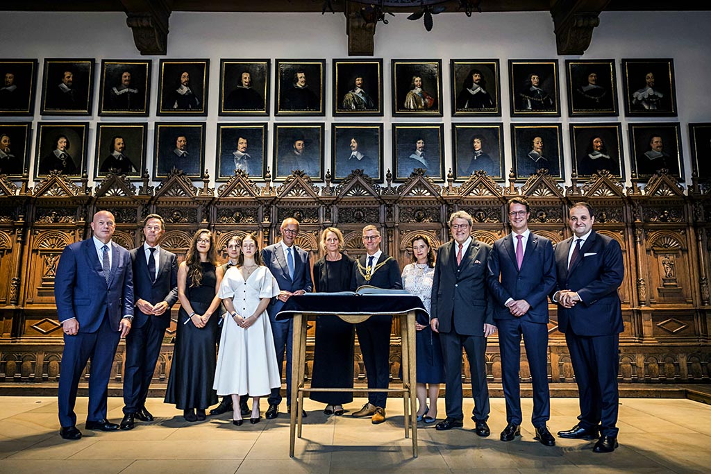 Urheberrechtlich geschuetzte Aufnahmen. Jede Verwendung ist honorarpflichtig und muss beim Urheber angezeigt werden!  [CREDIT: Lars Berg / WWW.LARSBERG.EU - Lars Berg, Von der Tinnenstrasse 13, 48145 Muenster, Germany, mobile +49 179 1379630, Bank: Commerzbank Mnster, IBAN: DE09 4008 0040 0600 9372 00 BIC: DRES DE FF 400, Finanzamt Muenster-Innenstadt, Steuernummer 337/5017/1774, USt-IdNr. DE247738150 - Verwendung nur gegen Namensnennung, Beleg und Honorar entsprechend aktueller MFMPreisliste zzgl. 7 Prozent MwSt - Bei der Verwendung ausserhalb journalistischer Berichterstattung (z.B. Werbung etc.) bitte vorher mit dem Autor Kontakt aufnehmen. Es wird grundsaetzlich keine Einholung von Persoenlichkeits-, Kunst- oder Markenrechten zugesichert, es sei denn, dies ist hier in der Bildbeschriftung ausdruecklich vermerkt. Die Einholung dieser Rechte obliegt dem Nutzer. Es gelten die unter WWW.LARSBERG.EU aufgefuehrten AGB. - NO MODEL RELEASE - ]