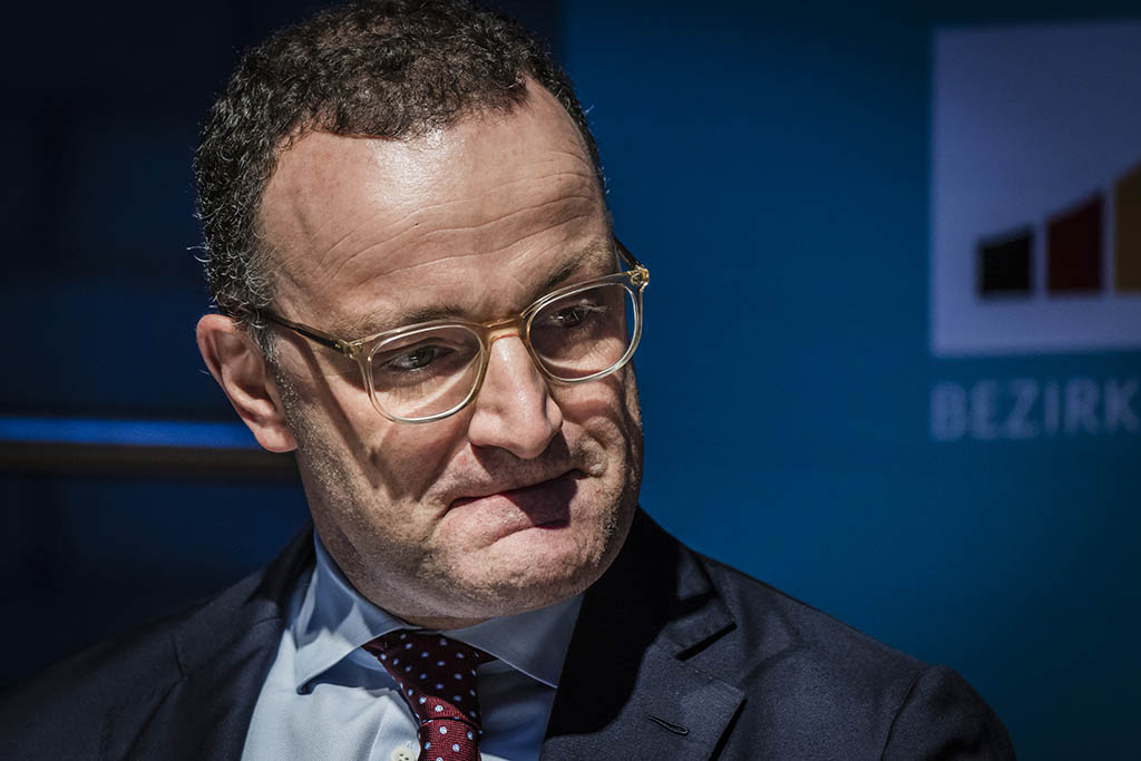 Leihmutter Affäre kostet Jens Spahn auch sein letztes Amt 