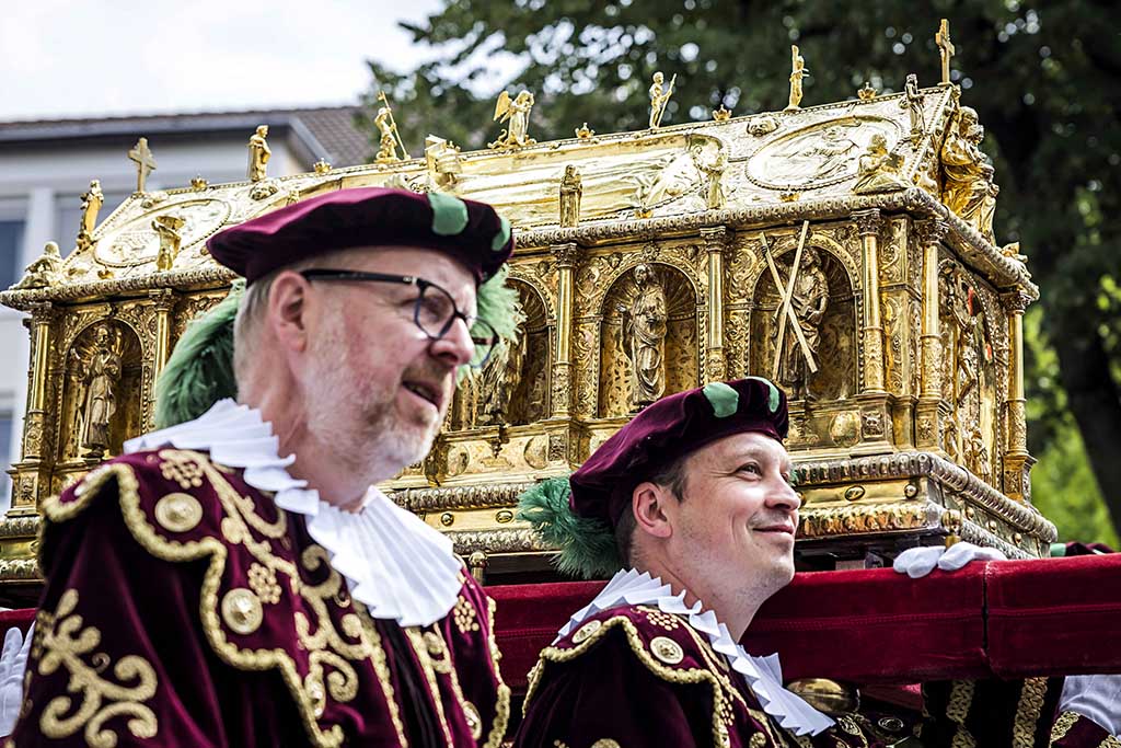 Urheberrechtlich geschuetzte Aufnahmen. Jede Verwendung ist honorarpflichtig und muss beim Urheber angezeigt werden!  [CREDIT: Lars Berg / WWW.LARSBERG.EU - Lars Berg, Von der Tinnenstrasse 13, 48145 Muenster, Germany, mobile +49 179 1379630, Bank: Commerzbank Mnster, IBAN: DE09 4008 0040 0600 9372 00 BIC: DRES DE FF 400, Finanzamt Muenster-Innenstadt, Steuernummer 337/5017/1774, USt-IdNr. DE247738150 - Verwendung nur gegen Namensnennung, Beleg und Honorar entsprechend aktueller MFMPreisliste zzgl. 7 Prozent MwSt - Bei der Verwendung ausserhalb journalistischer Berichterstattung (z.B. Werbung etc.) bitte vorher mit dem Autor Kontakt aufnehmen. Es wird grundsaetzlich keine Einholung von Persoenlichkeits-, Kunst- oder Markenrechten zugesichert, es sei denn, dies ist hier in der Bildbeschriftung ausdruecklich vermerkt. Die Einholung dieser Rechte obliegt dem Nutzer. Es gelten die unter WWW.LARSBERG.EU aufgefuehrten AGB. - NO MODEL RELEASE - ]